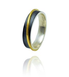 Sortija/Alianza de plata y oro