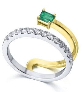 Anillo oro amarillo y oro blanco, diamantes y esmeralda